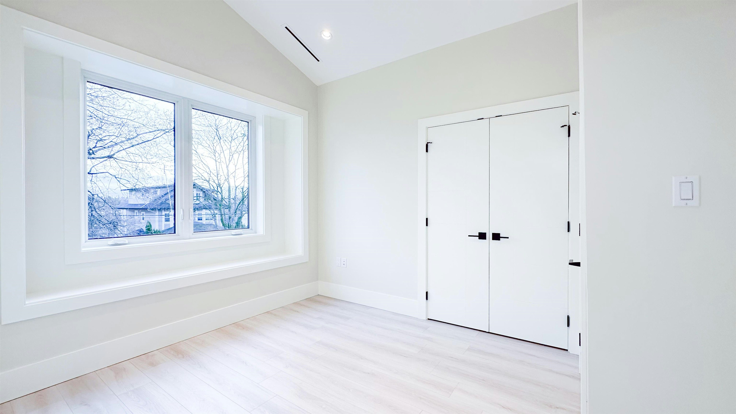 2373 W 7th Avenue, Vancouver, BC, V6K 1Y4 - 20