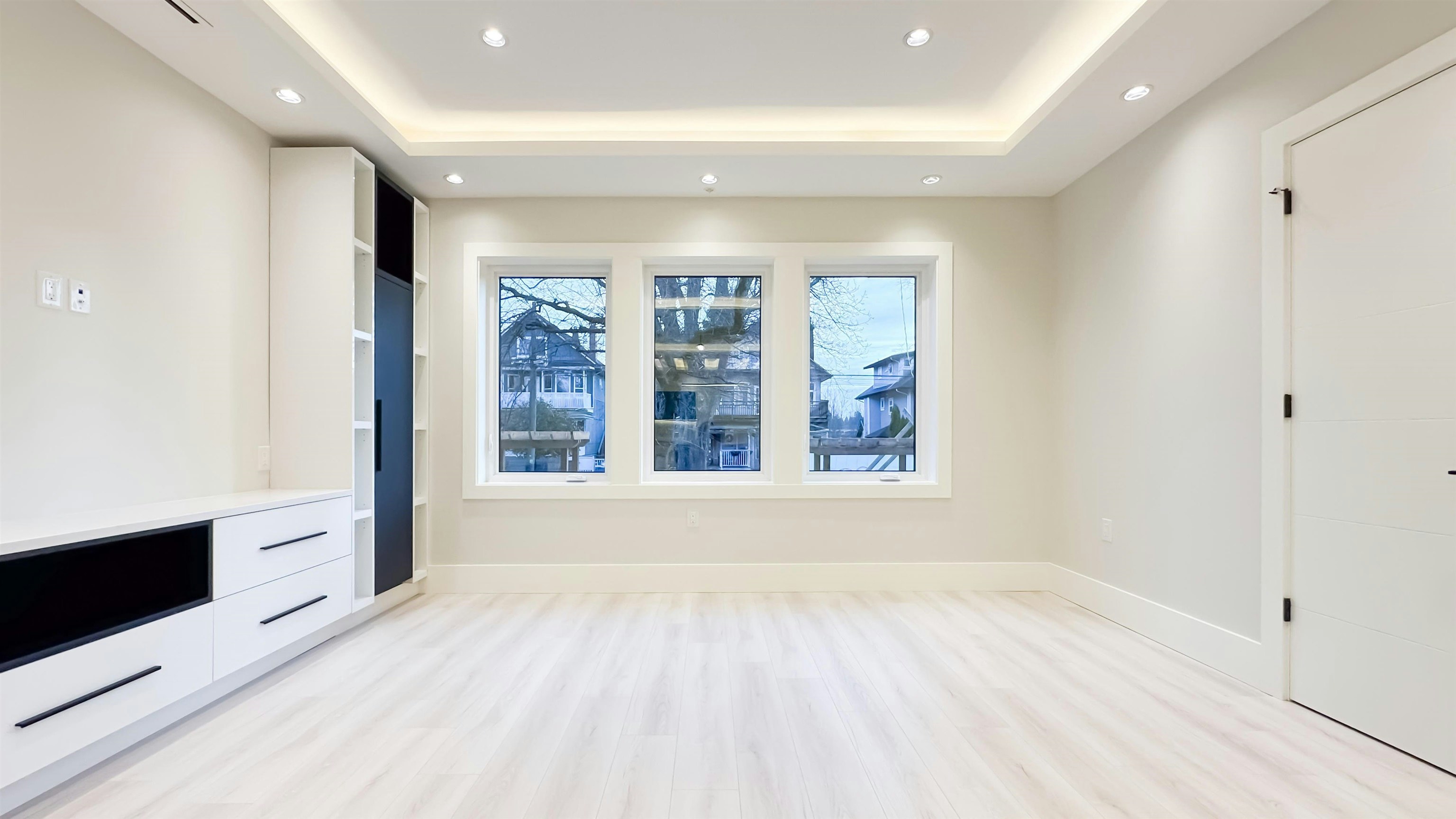 2373 W 7th Avenue, Vancouver, BC, V6K 1Y4 - 14