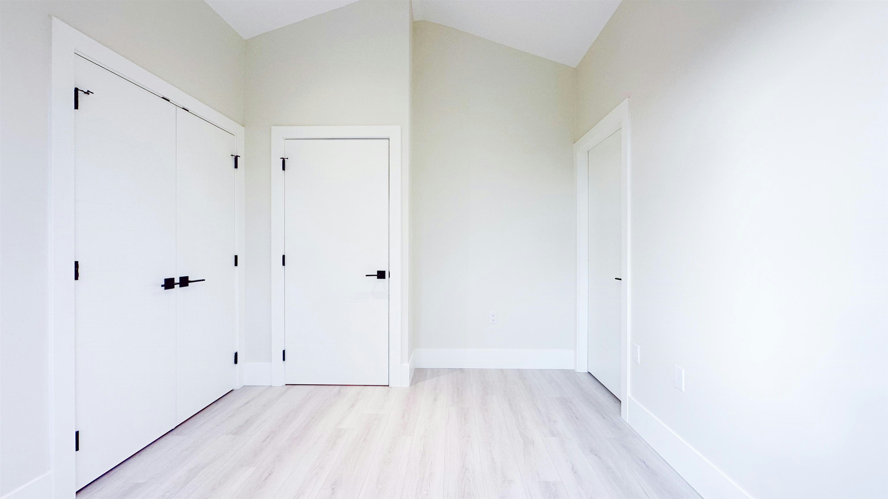 2373 W 7th Avenue, Vancouver, BC, V6K 1Y4 - 21