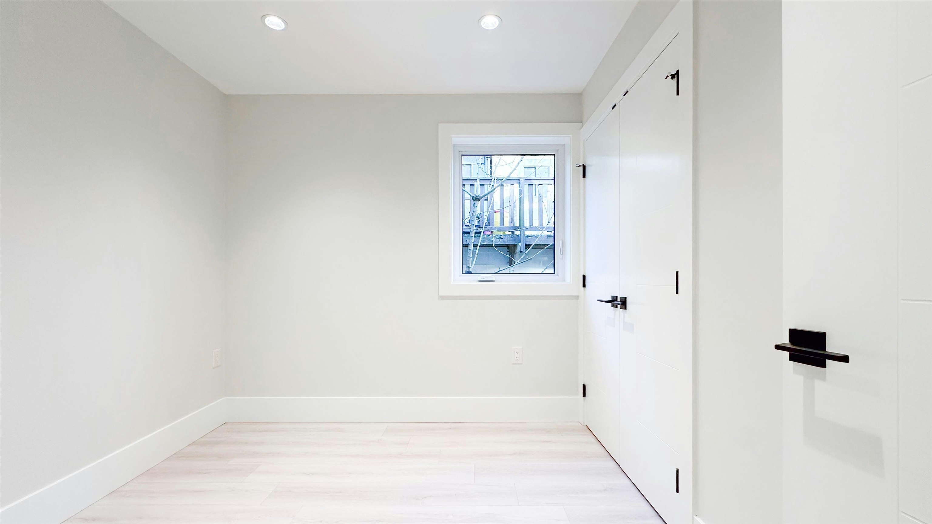 2373 W 7th Avenue, Vancouver, BC, V6K 1Y4 - 23