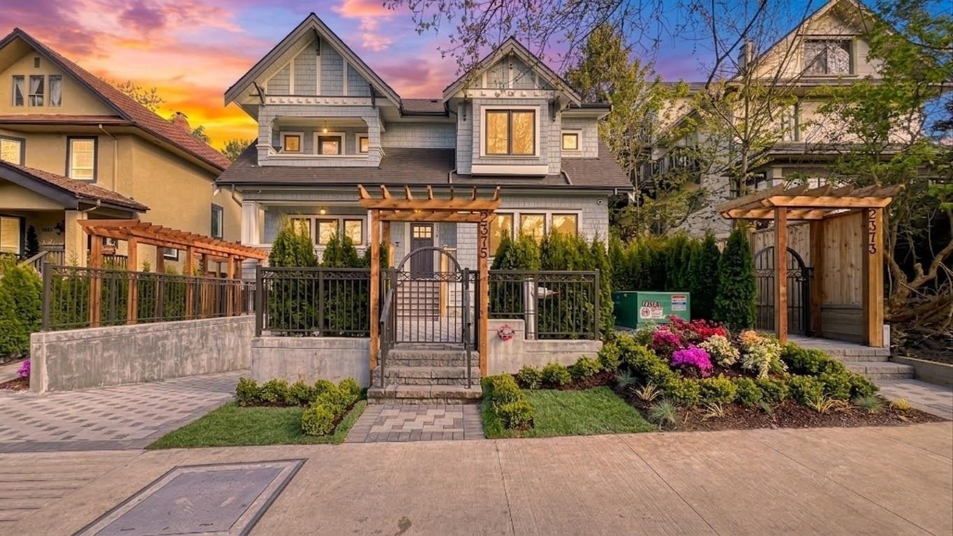 2373 W 7th Street, Vancouver, BC, V6K 1Y4