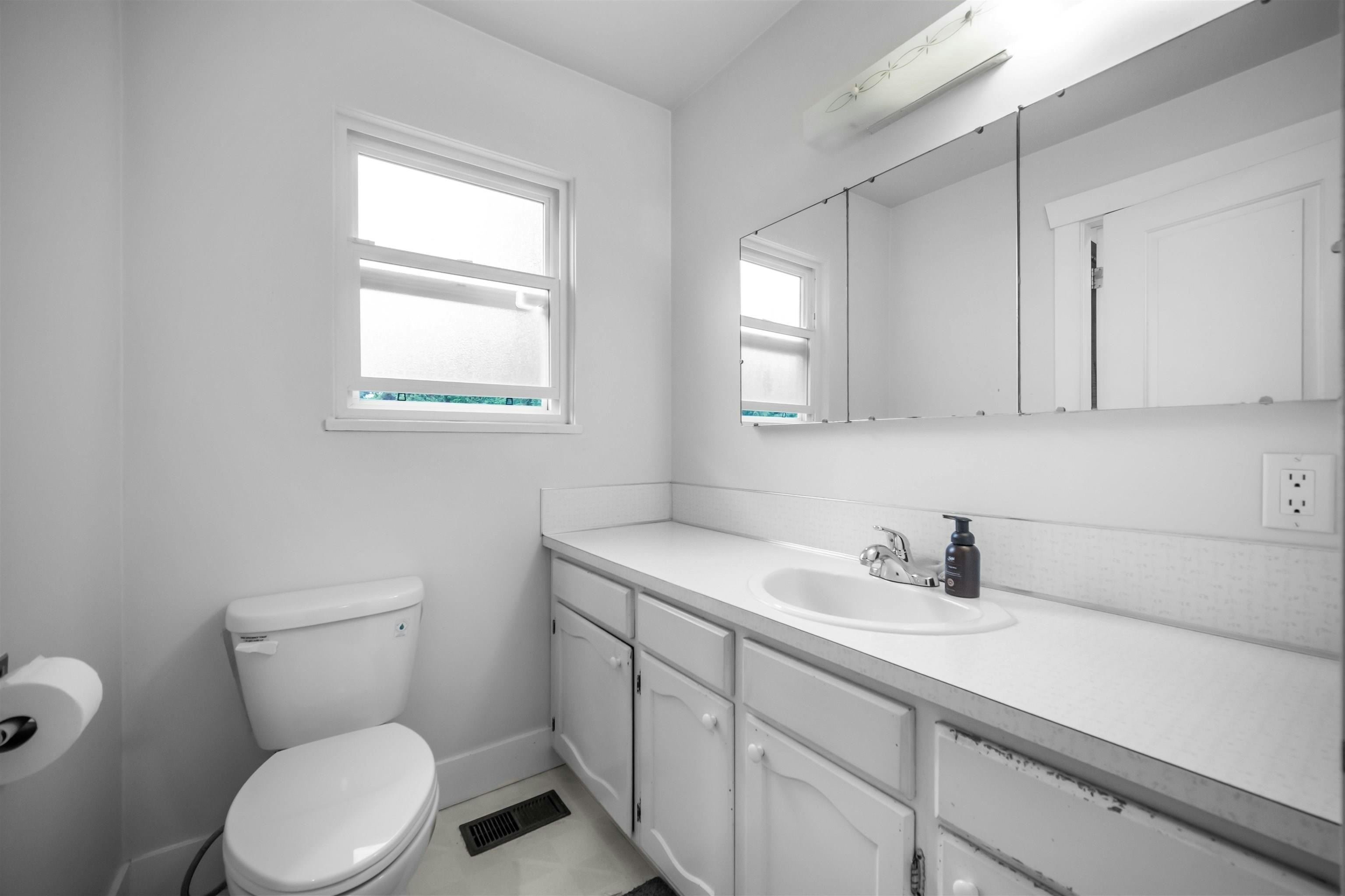 3580 Bargen Drive, Richmond, BC, V6X 2R5 - 10