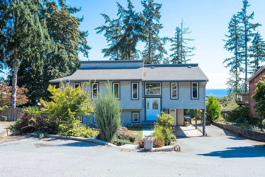 6173 Bligh Road, Sechelt, BC, V7Z 0M1 - 3