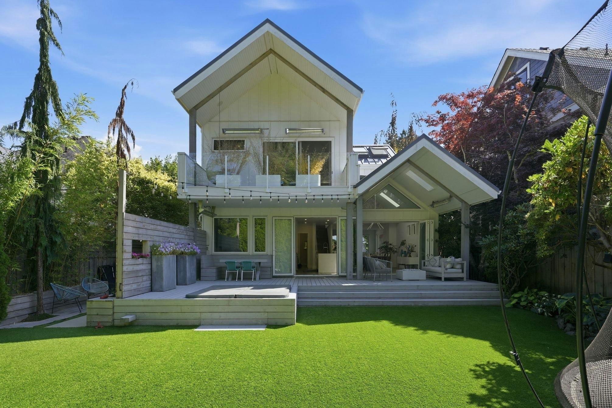 1671 Farrell Crescent - 3