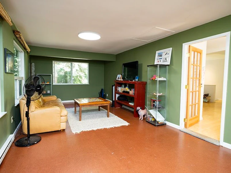 1172 Cedar Grove Road, Roberts Creek, BC, V0N 2W2 - 19