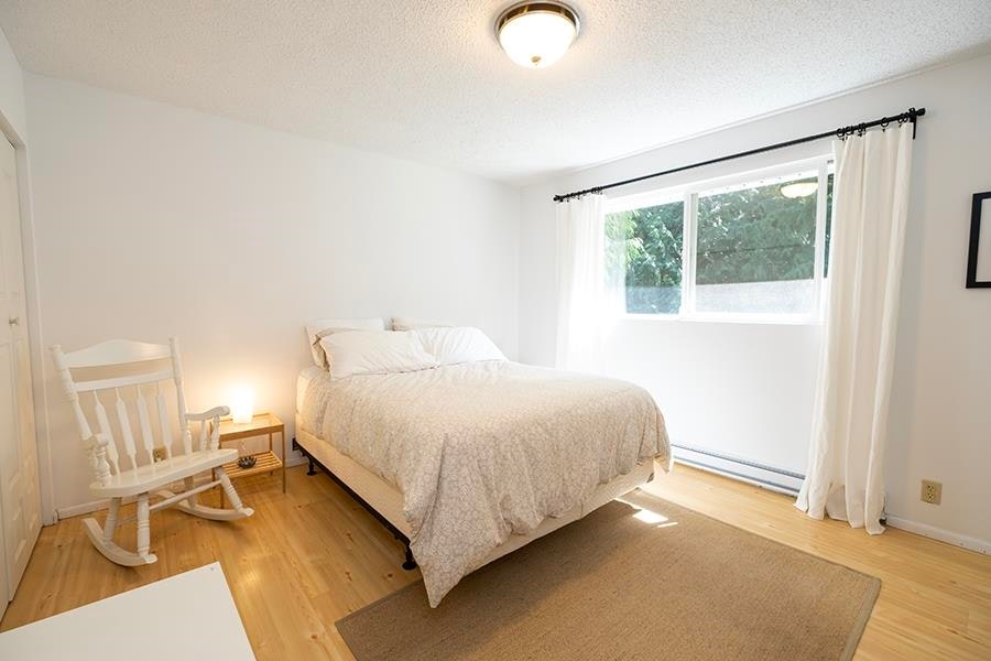 1172 Cedar Grove Road, Roberts Creek, BC, V0N 2W2 - 21