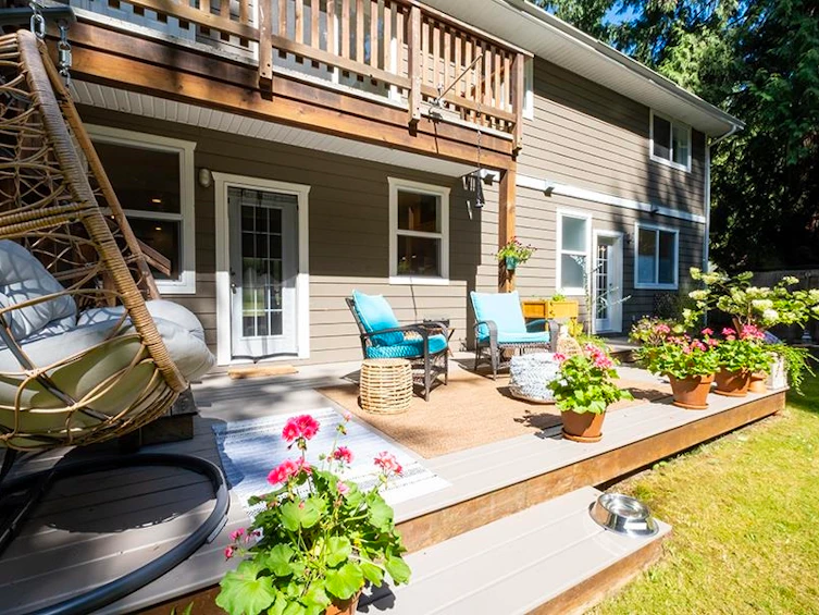 1172 Cedar Grove Road, Roberts Creek, BC, V0N 2W2 - 28
