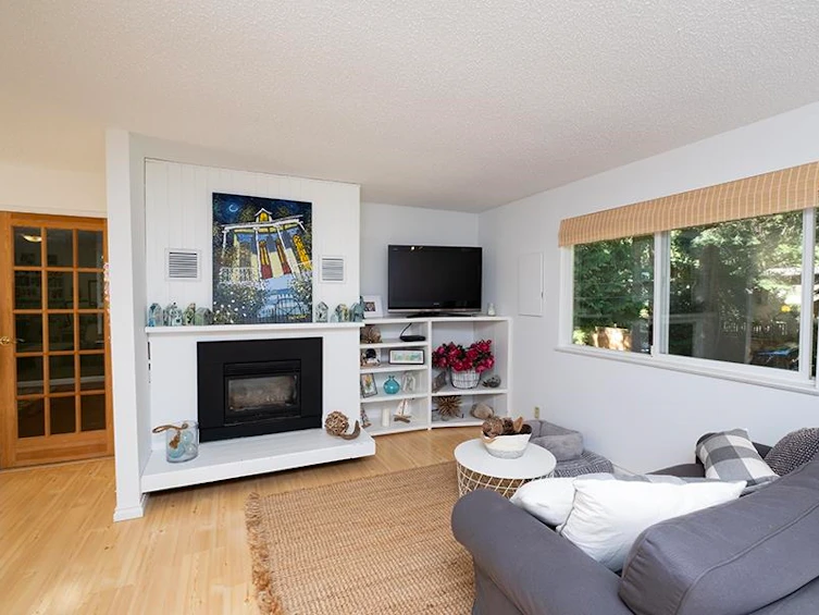 1172 Cedar Grove Road, Roberts Creek, BC, V0N 2W2 - 15