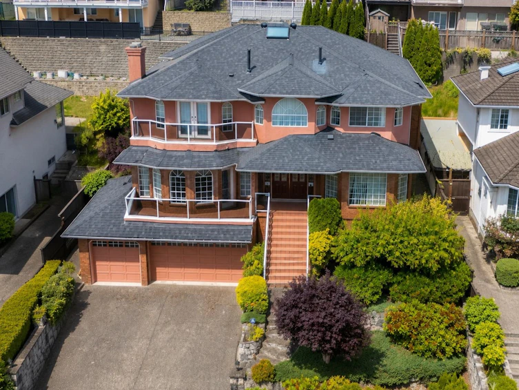 2248 Sicamous Avenue, Coquitlam, BC, V3K 6R9