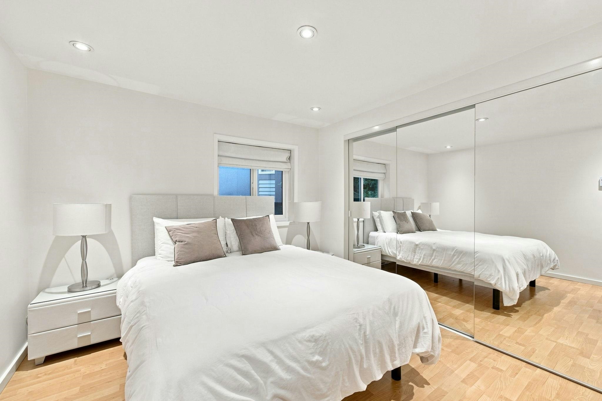 B-3262 W 1st Avenue, Vancouver, BC, V6K 1H5 - 8