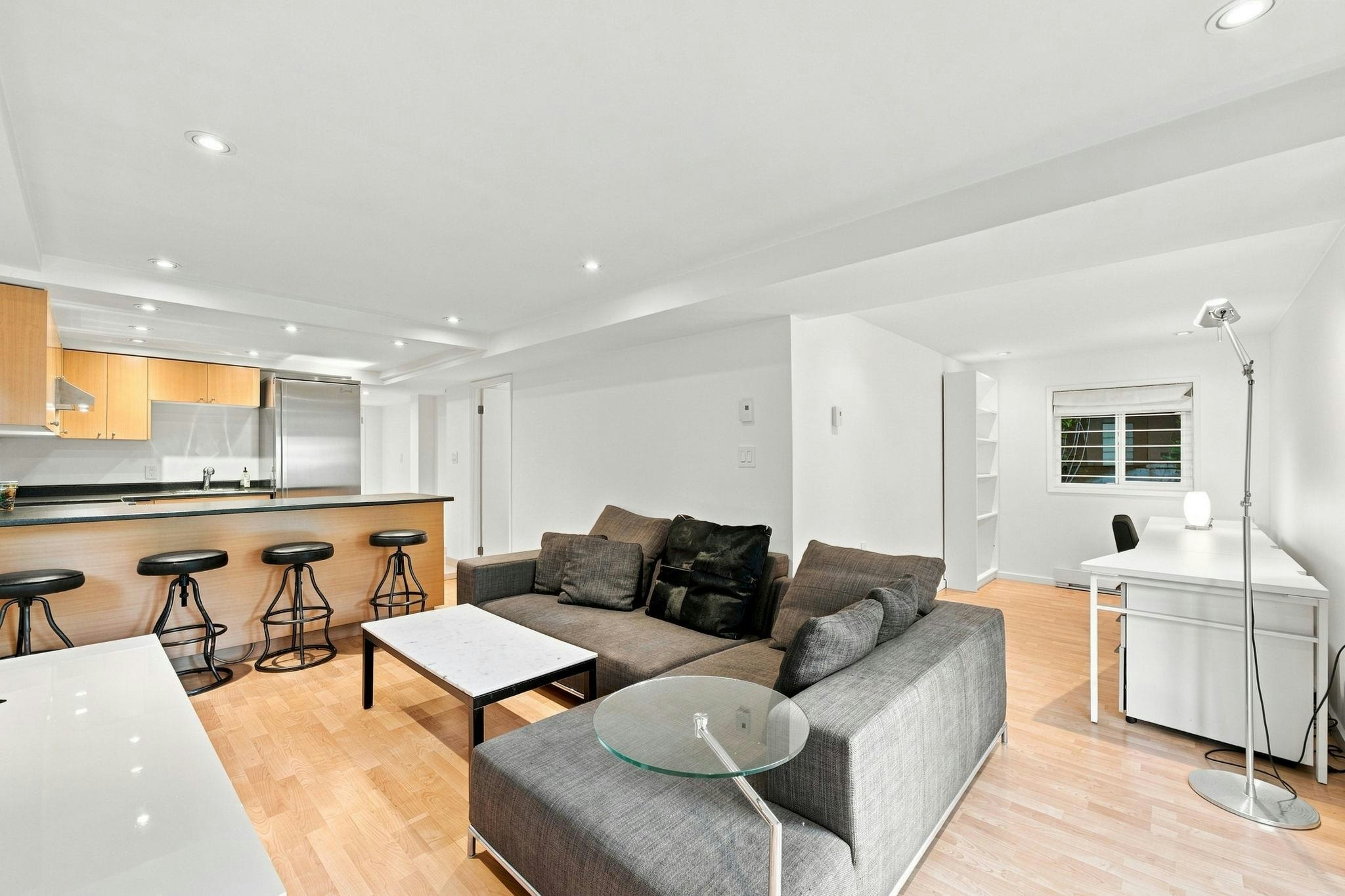 B-3262 W 1st Avenue, Vancouver, BC, V6K 1H5 - 5