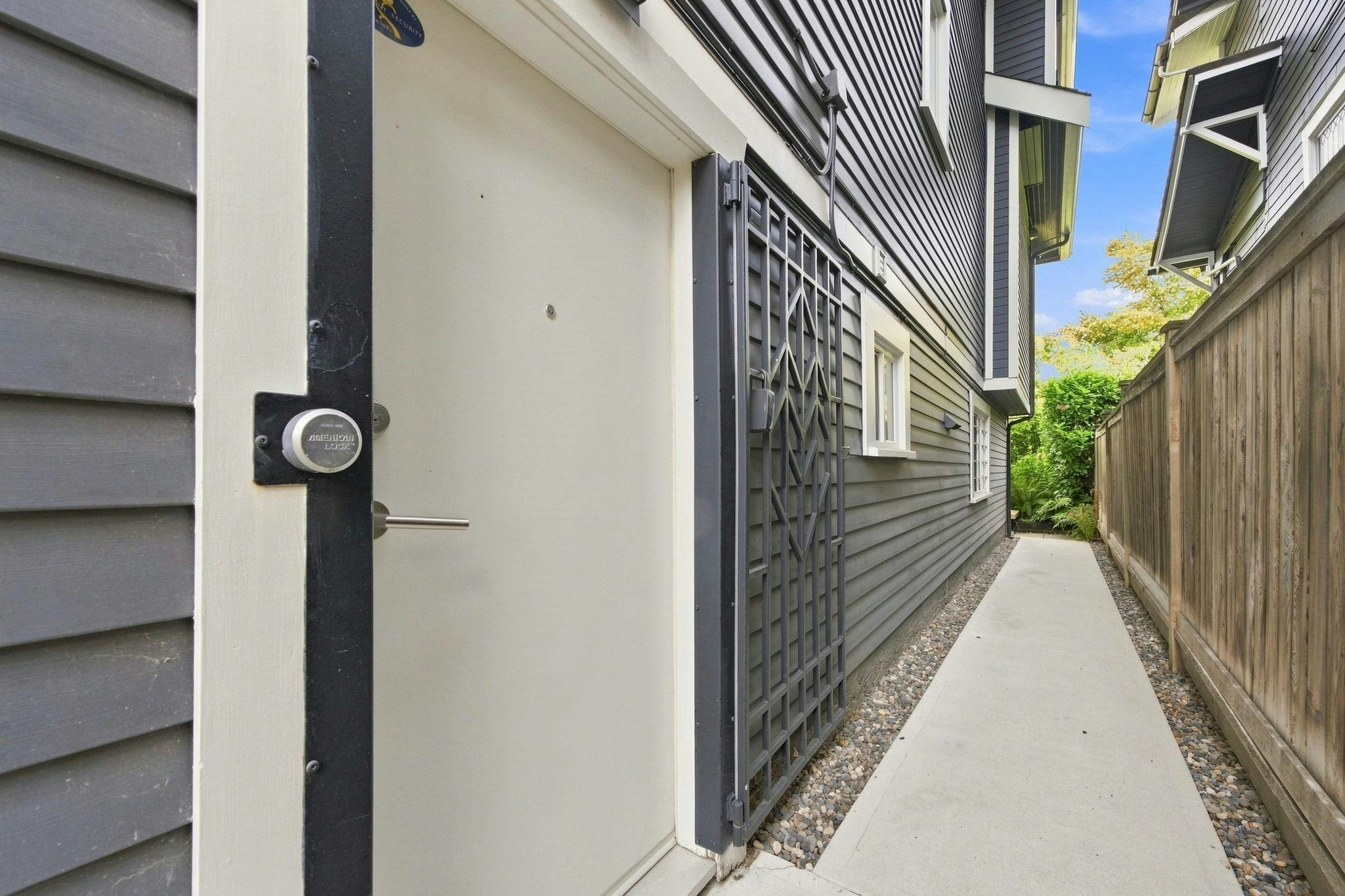 B-3262 W 1st Avenue, Vancouver, BC, V6K 1H5 - 13