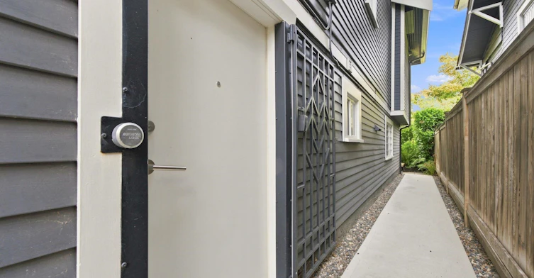 B-3262 W 1st Avenue, Vancouver, BC, V6K 1H5 - 13