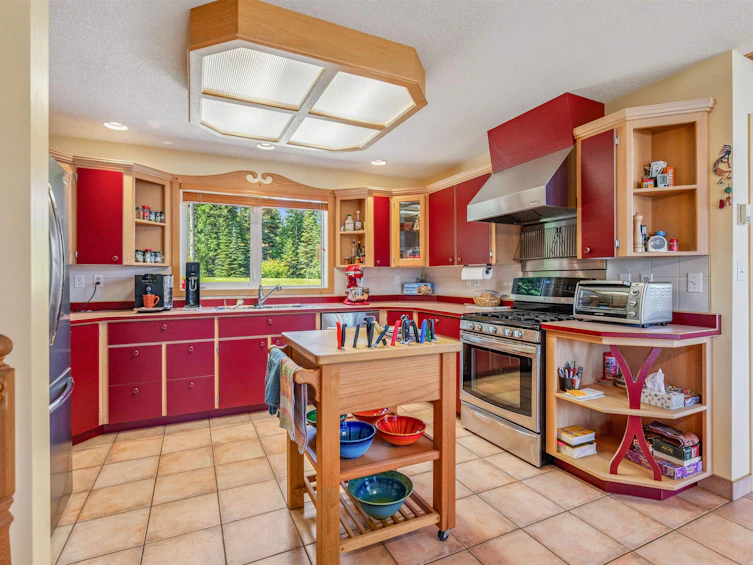 4490 Bowron Lake Road, Wells, BC, V0K 2R0 - 12