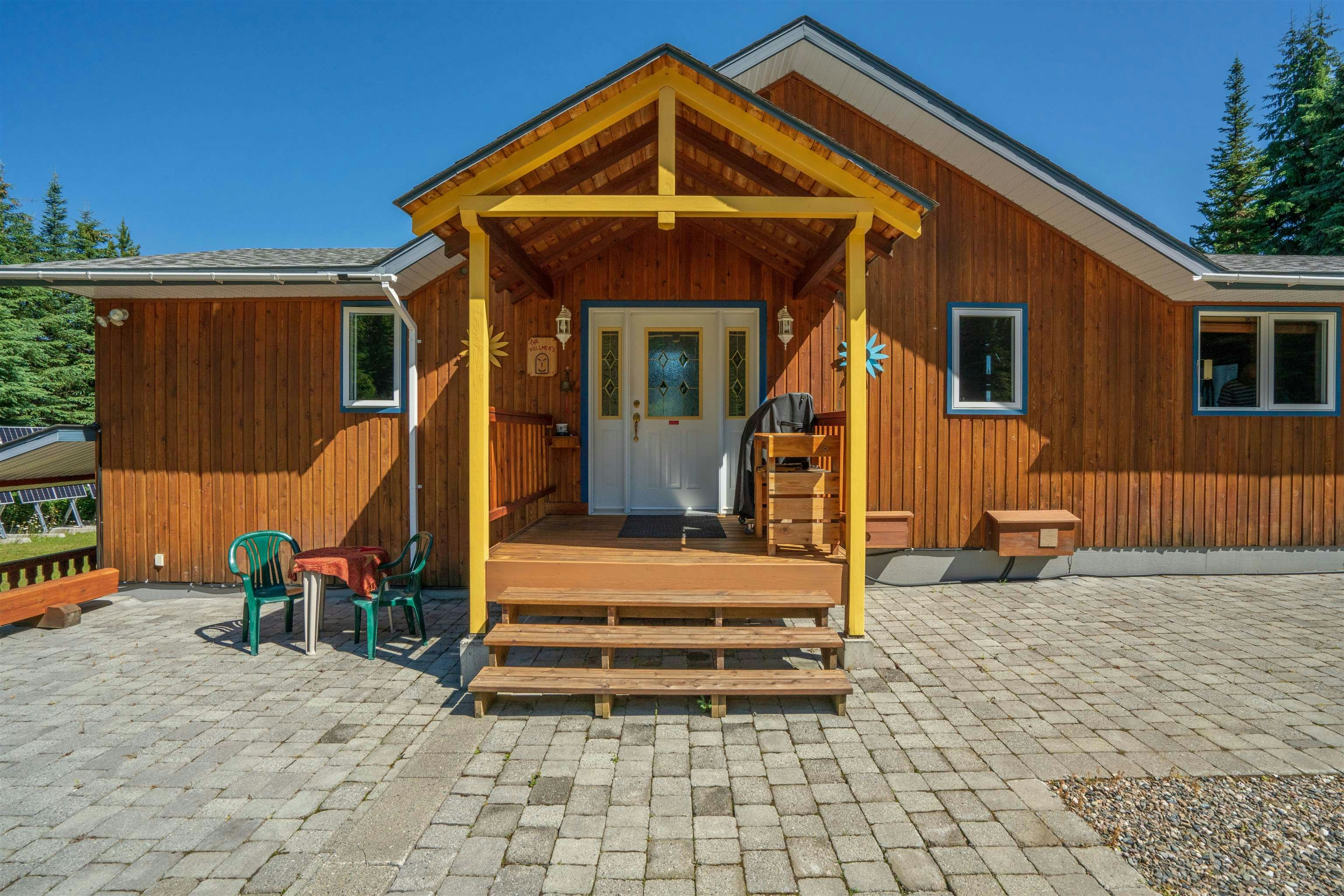 4490 Bowron Lake Road, Wells, BC, V0K 2R0 - 5
