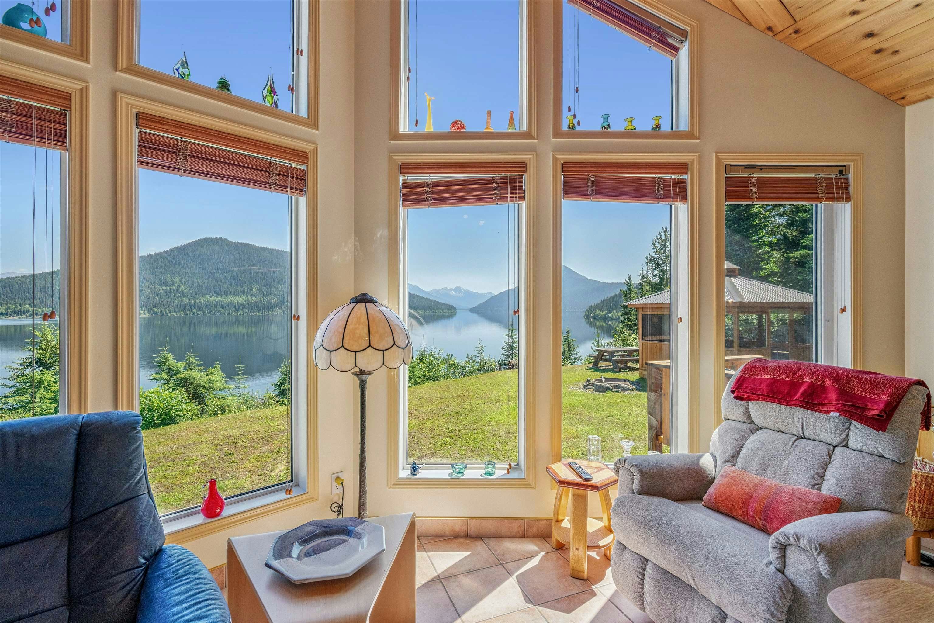 4490 Bowron Lake Road, Wells, BC, V0K 2R0 - 7