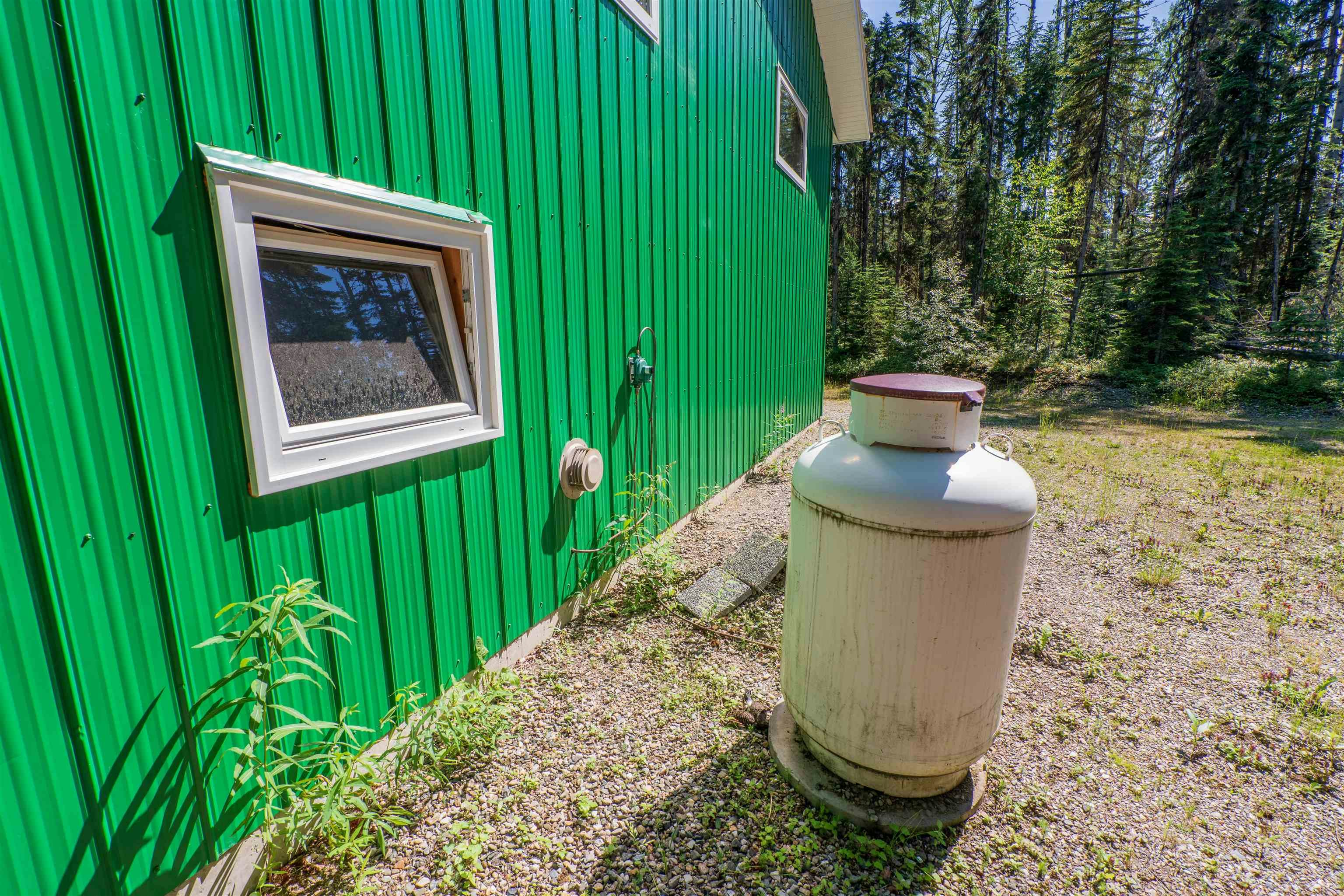 4490 Bowron Lake Road, Wells, BC, V0K 2R0 - 33