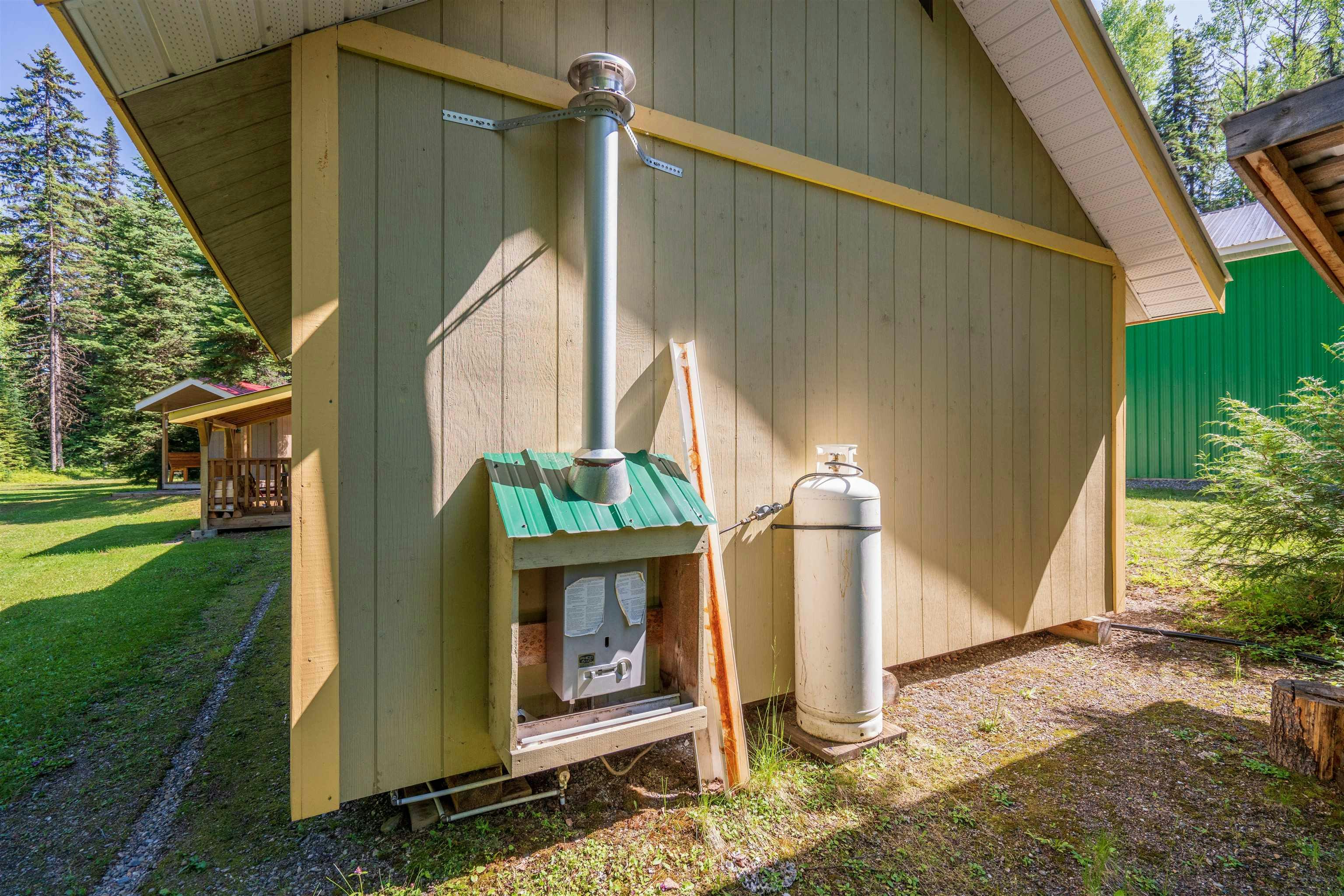 4490 Bowron Lake Road, Wells, BC, V0K 2R0 - 24