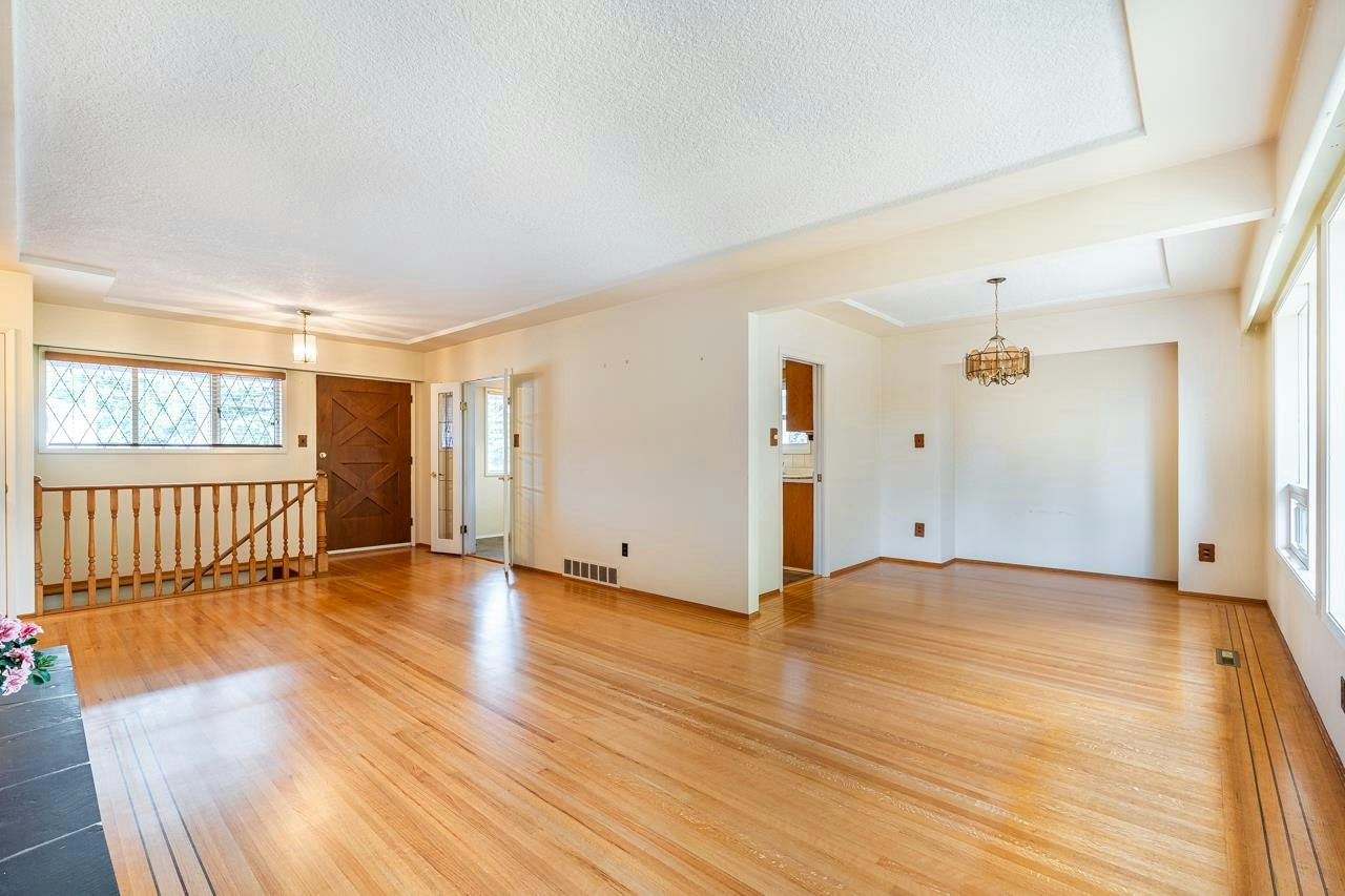 1721 Bowman Avenue, Coquitlam, BC, V3J 6C9 - 12