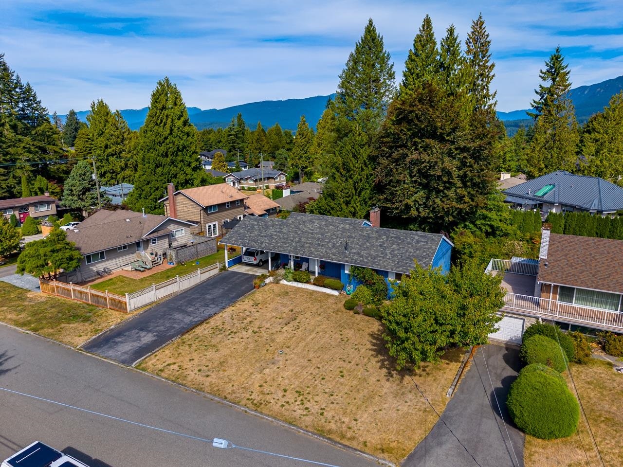 1721 Bowman Avenue - 3
