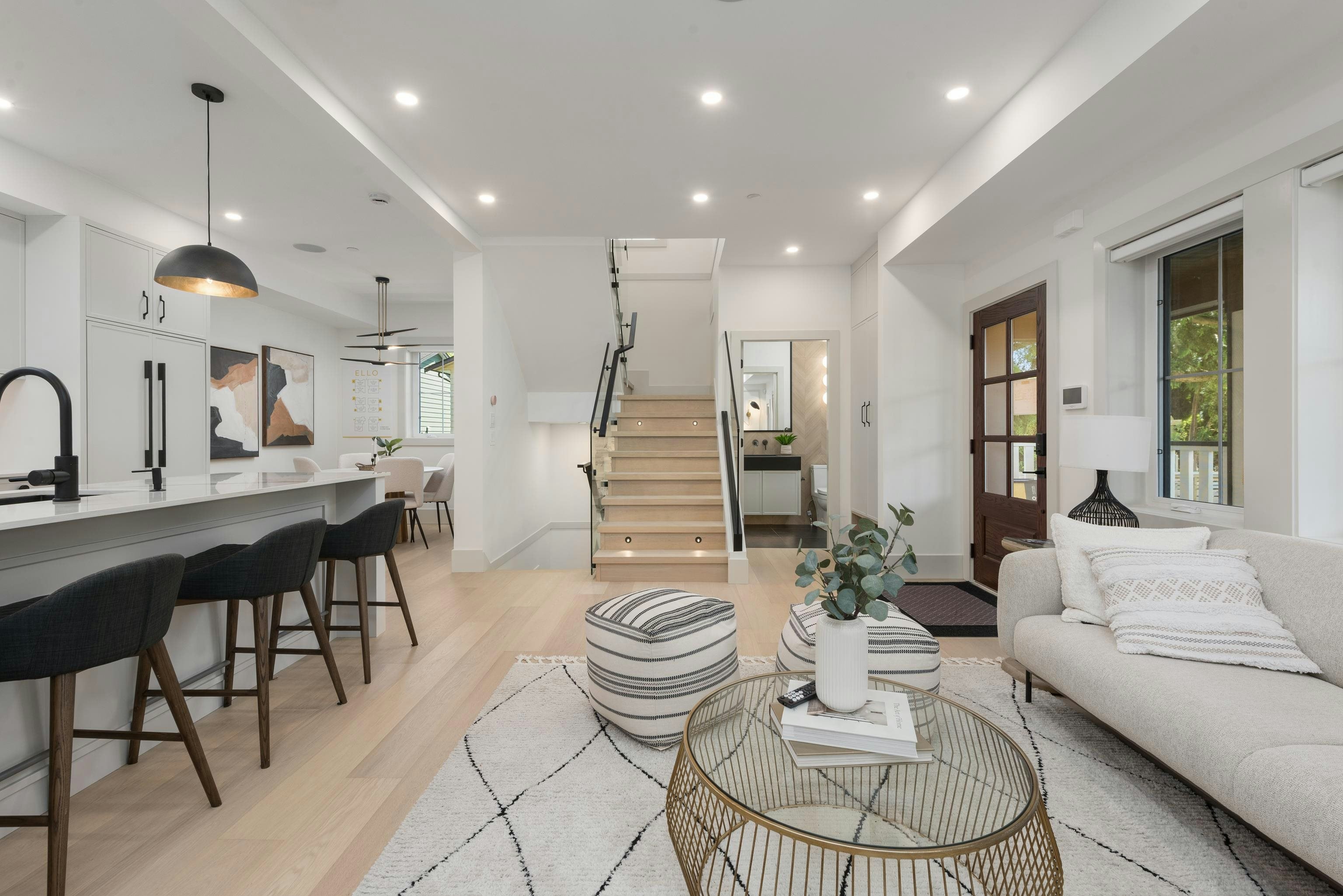 1-375 E 33rd Avenue, Vancouver, BC, V5V 2Z8