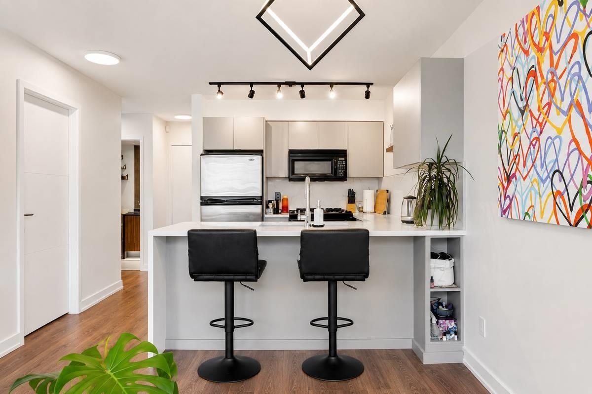 2606-1438 Richards Street, Vancouver, BC, V6Z 3B8 - 10