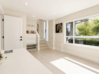37-16589 25 Avenue - 5