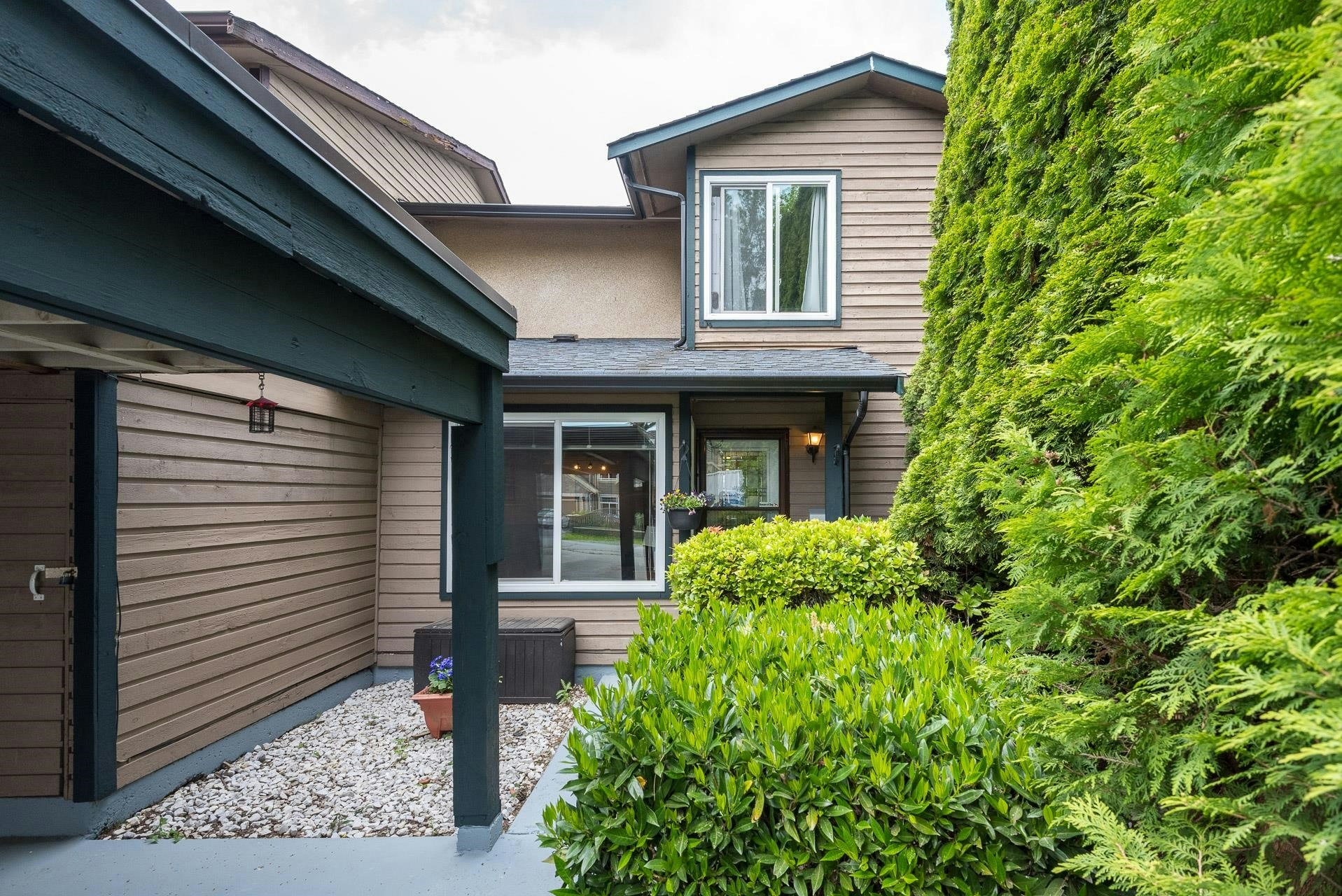 13447 68a Avenue, Surrey, BC, V3W 8H2