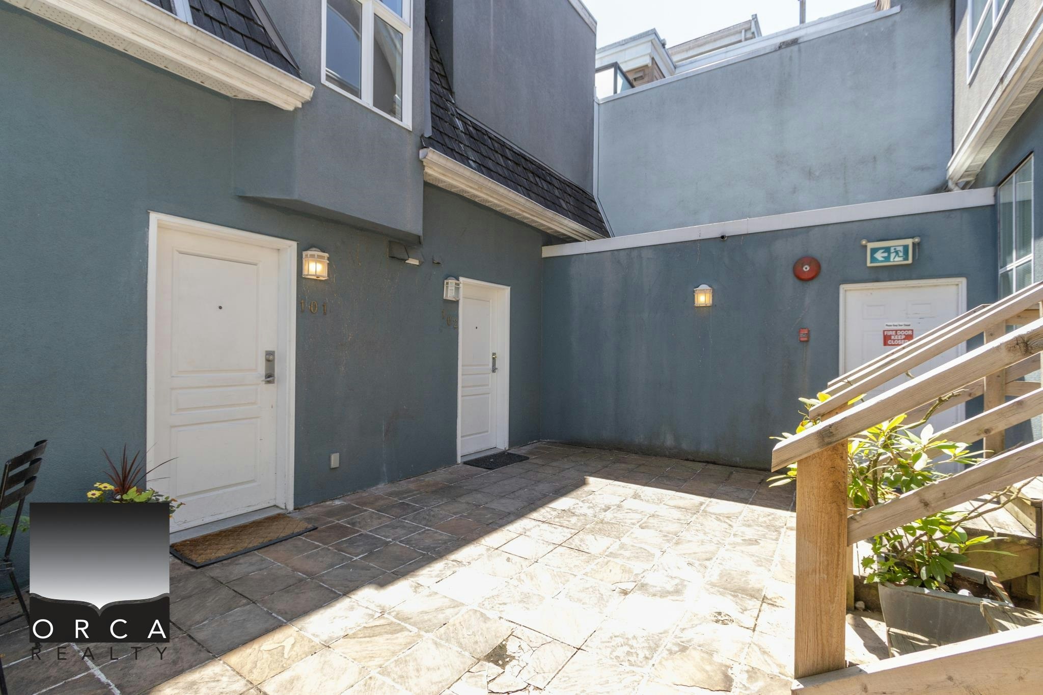 102-3349 Dunbar Street, Vancouver, BC, V6S 2B9 - 2
