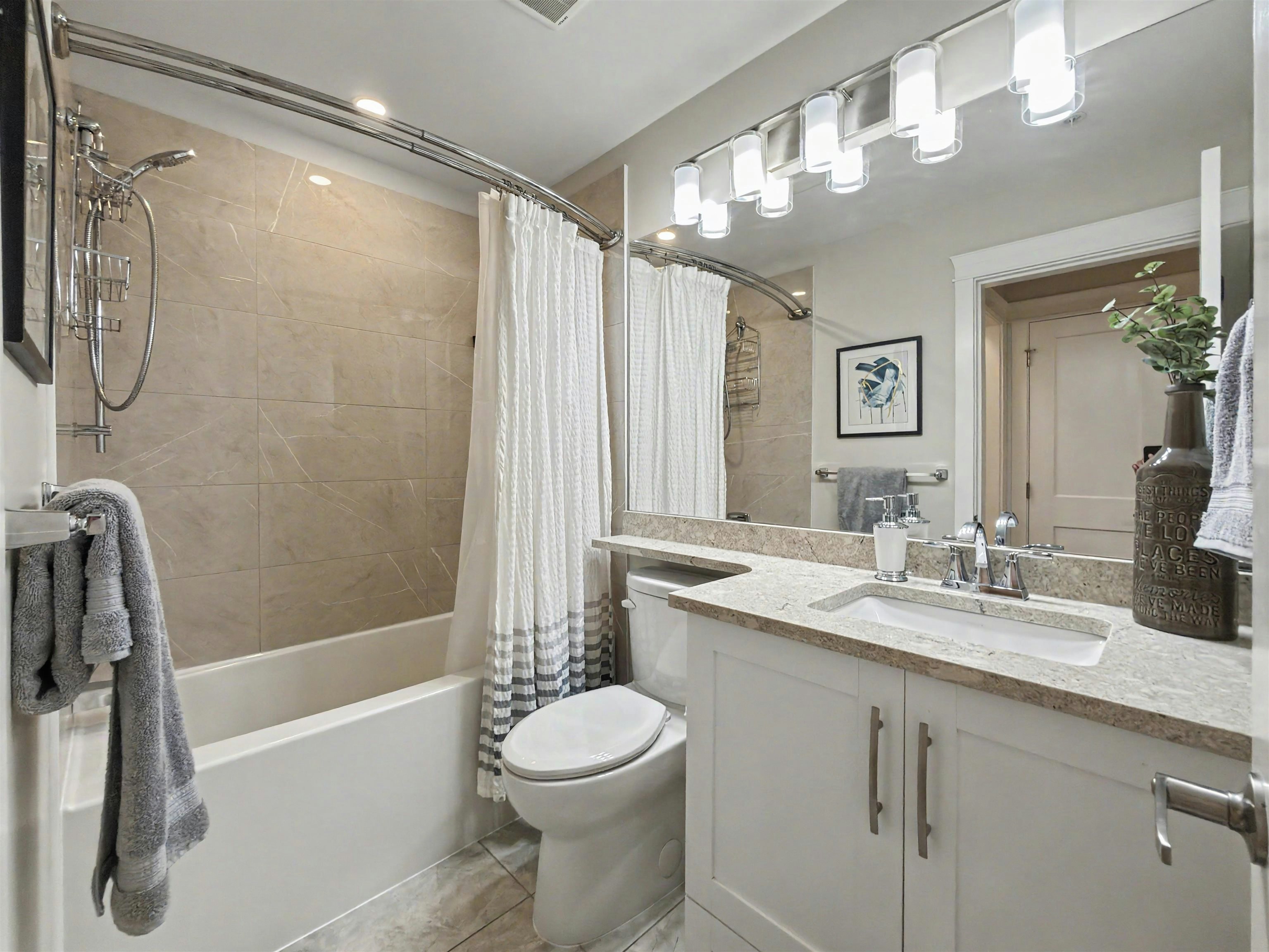 515-11077 Ravine Road, Surrey, BC, V3T 3X5 - 23