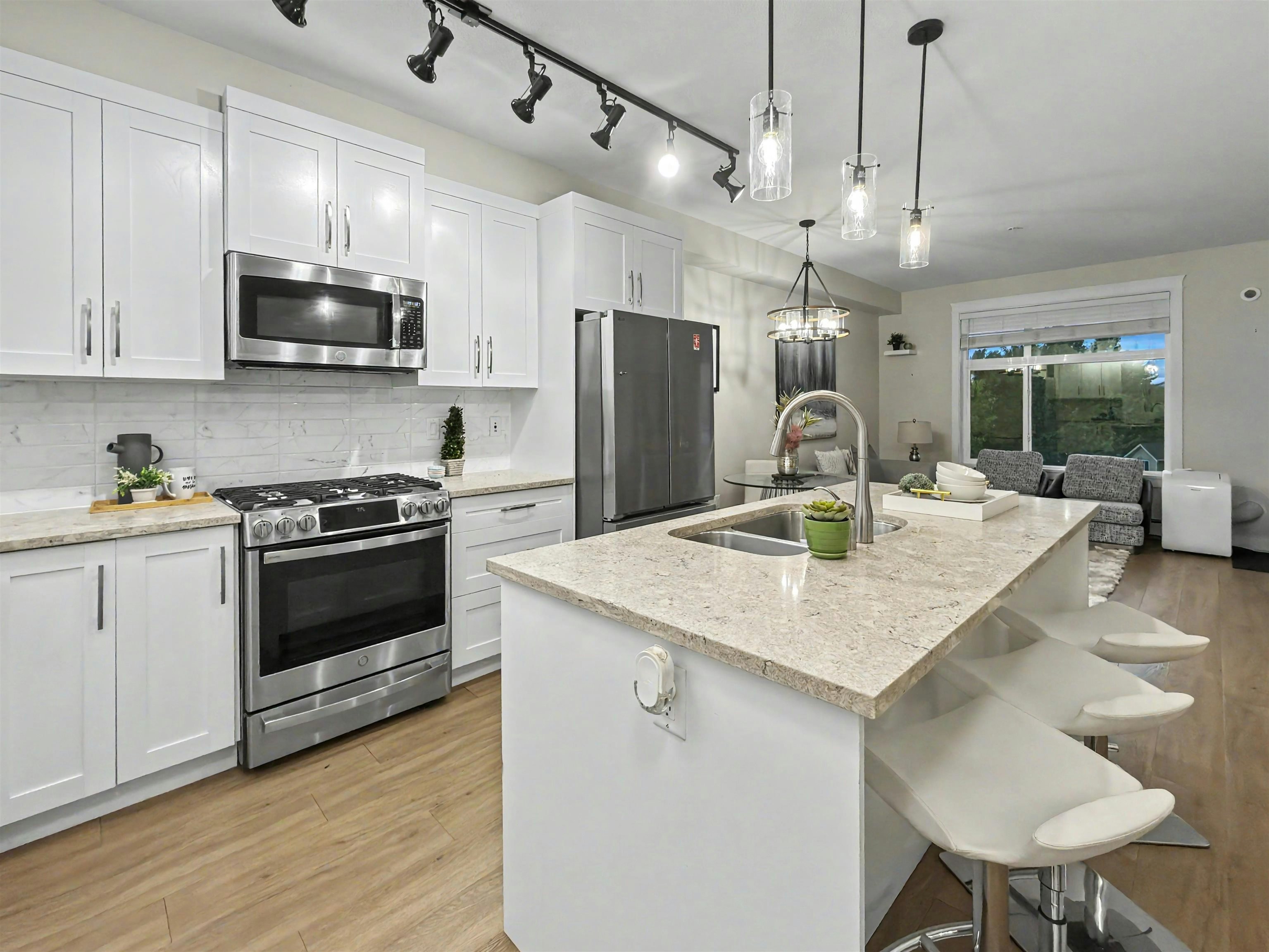 515-11077 Ravine Road, Surrey, BC, V3T 3X5 - 6