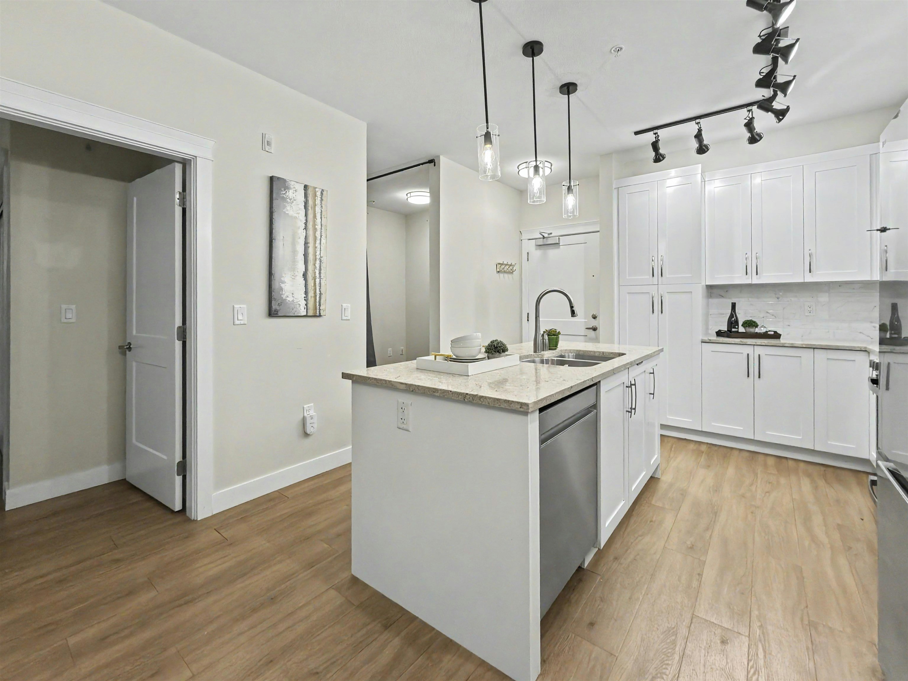 515-11077 Ravine Road, Surrey, BC, V3T 3X5 - 12