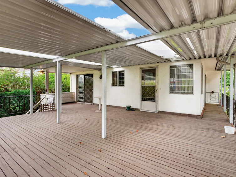 3660 E 22nd Avenue, Vancouver, BC, V5M 2Z7 - 36