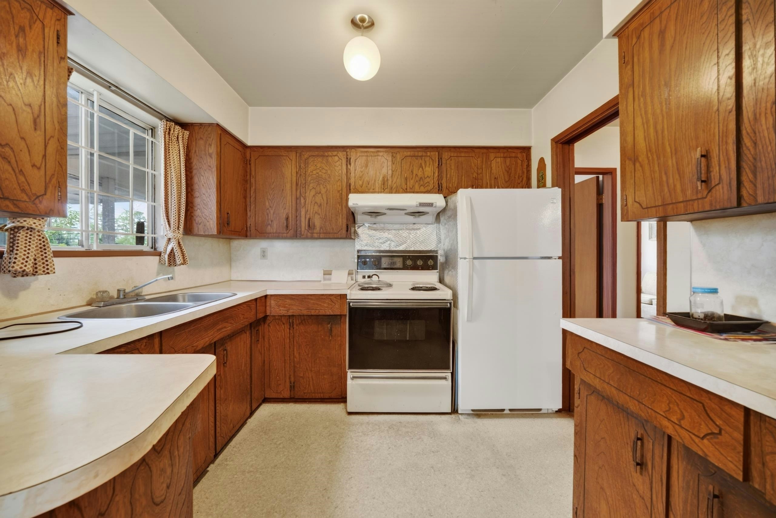 3660 E 22nd Avenue, Vancouver, BC, V5M 2Z7 - 13