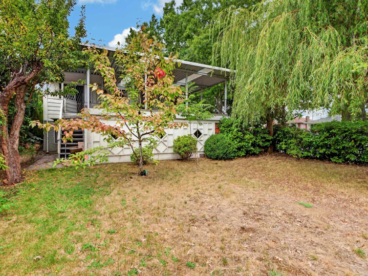 3660 E 22nd Avenue, Vancouver, BC, V5M 2Z7 - 39