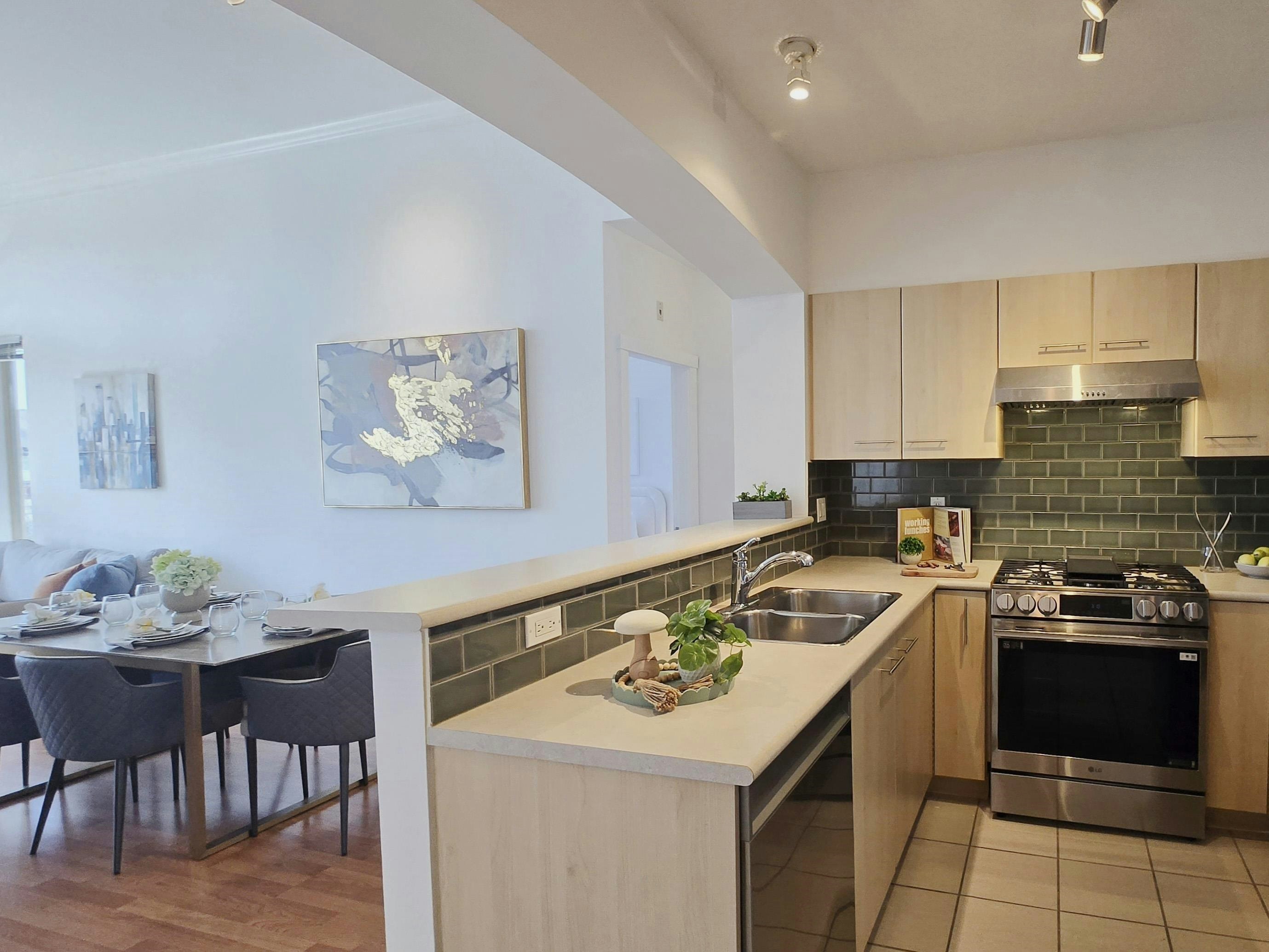 1427-5133 Garden City Road, Richmond, BC, V6X 4H9 - 3