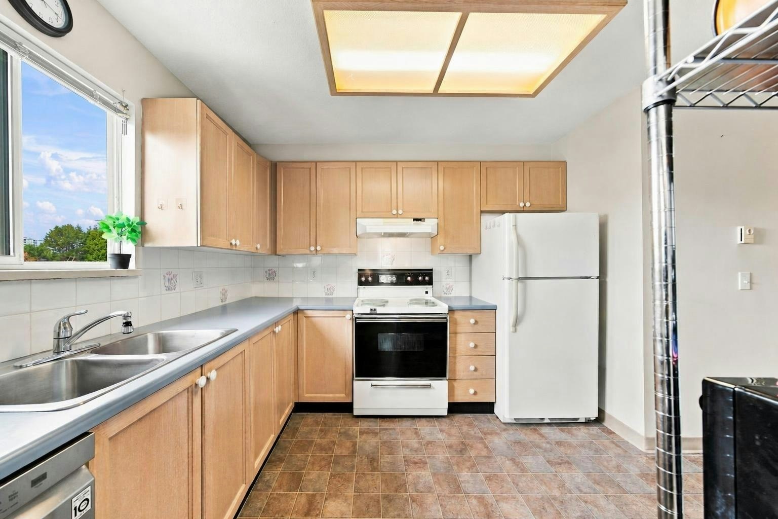 305-8751 General Currie Road, Richmond, BC, V6Y 3T7 - 6