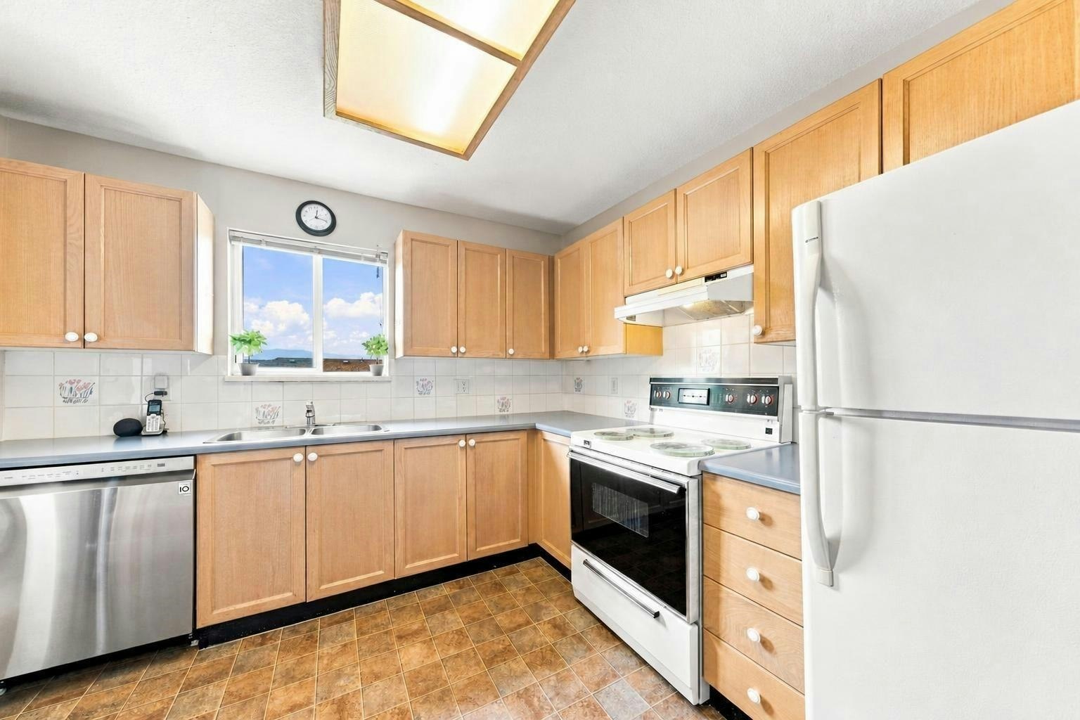 305-8751 General Currie Road, Richmond, BC, V6Y 3T7 - 7