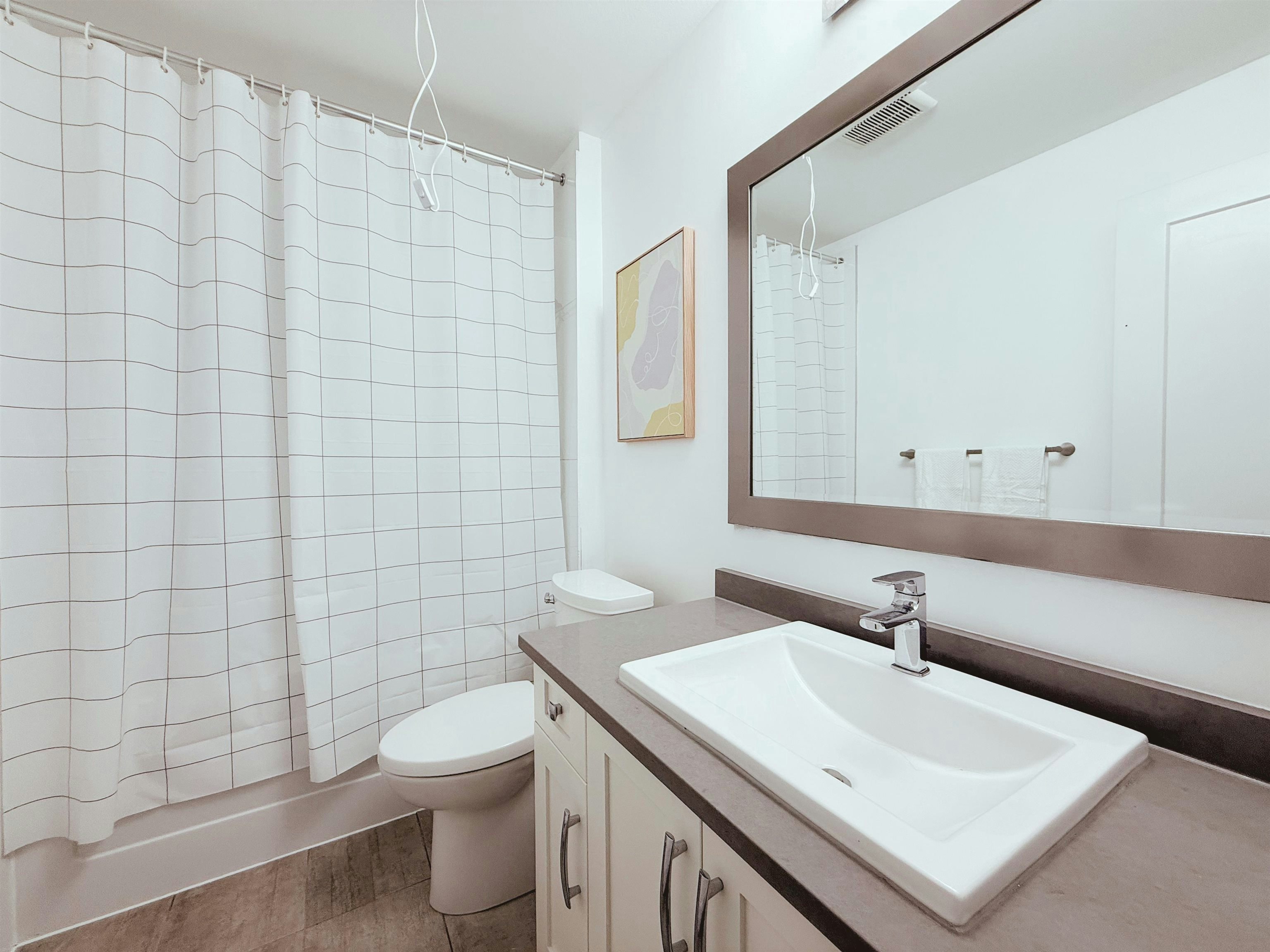 Basement-1030* 166b Street, Surrey, BC, V4N 6V4 - 9