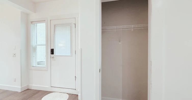 Basement-1030* 166b Street, Surrey, BC, V4N 6V4 - 11