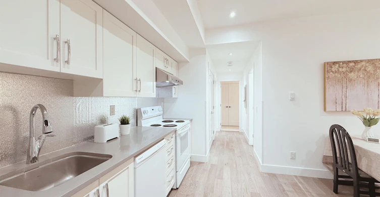 Basement-1030* 166b Street, Surrey, BC, V4N 6V4 - 4