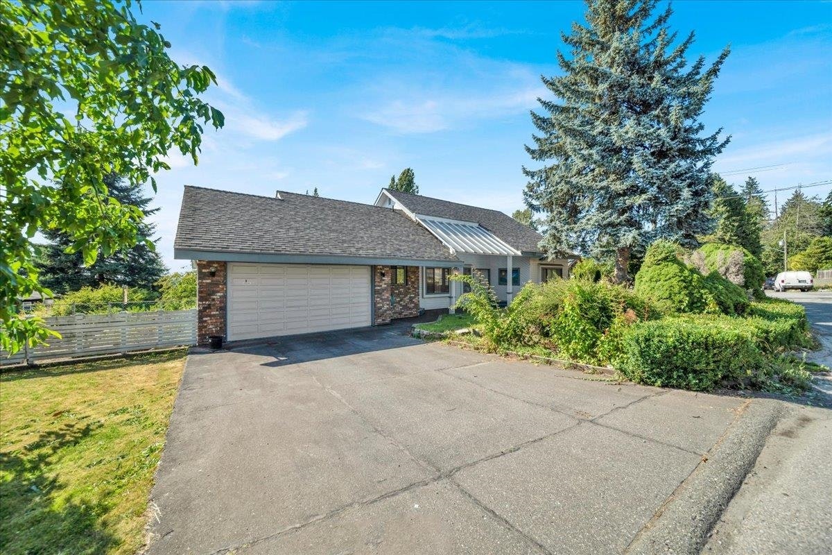9341 Ebor Road - 3