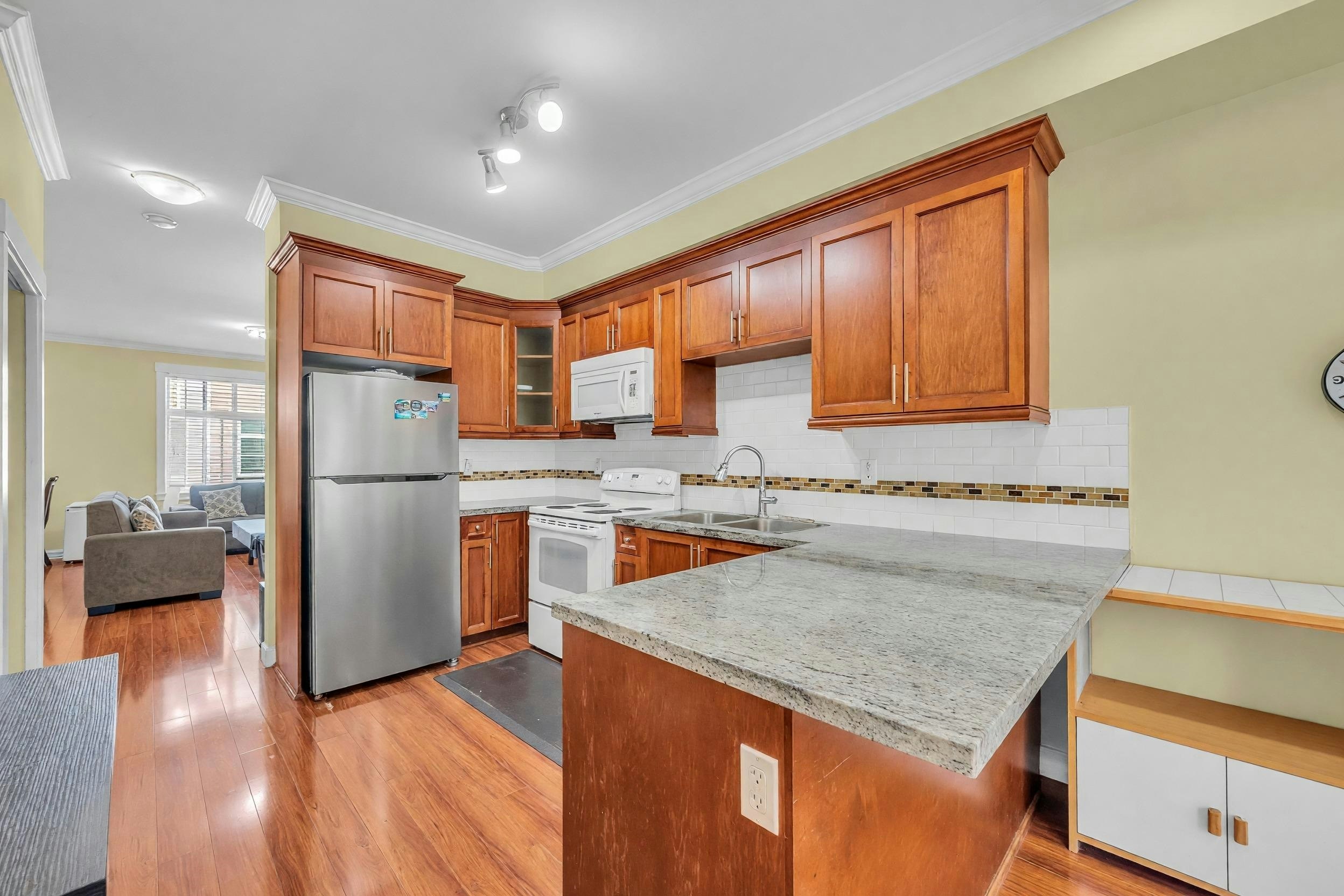 5-9405 121 Street, Surrey, BC, V3V 0A9 - 6