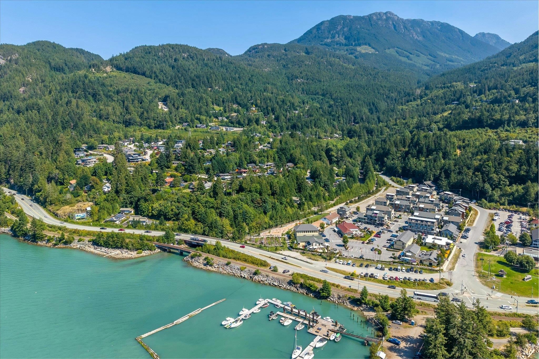 827 Minaty Lane, Squamish, BC, V0N 1J0 - 34