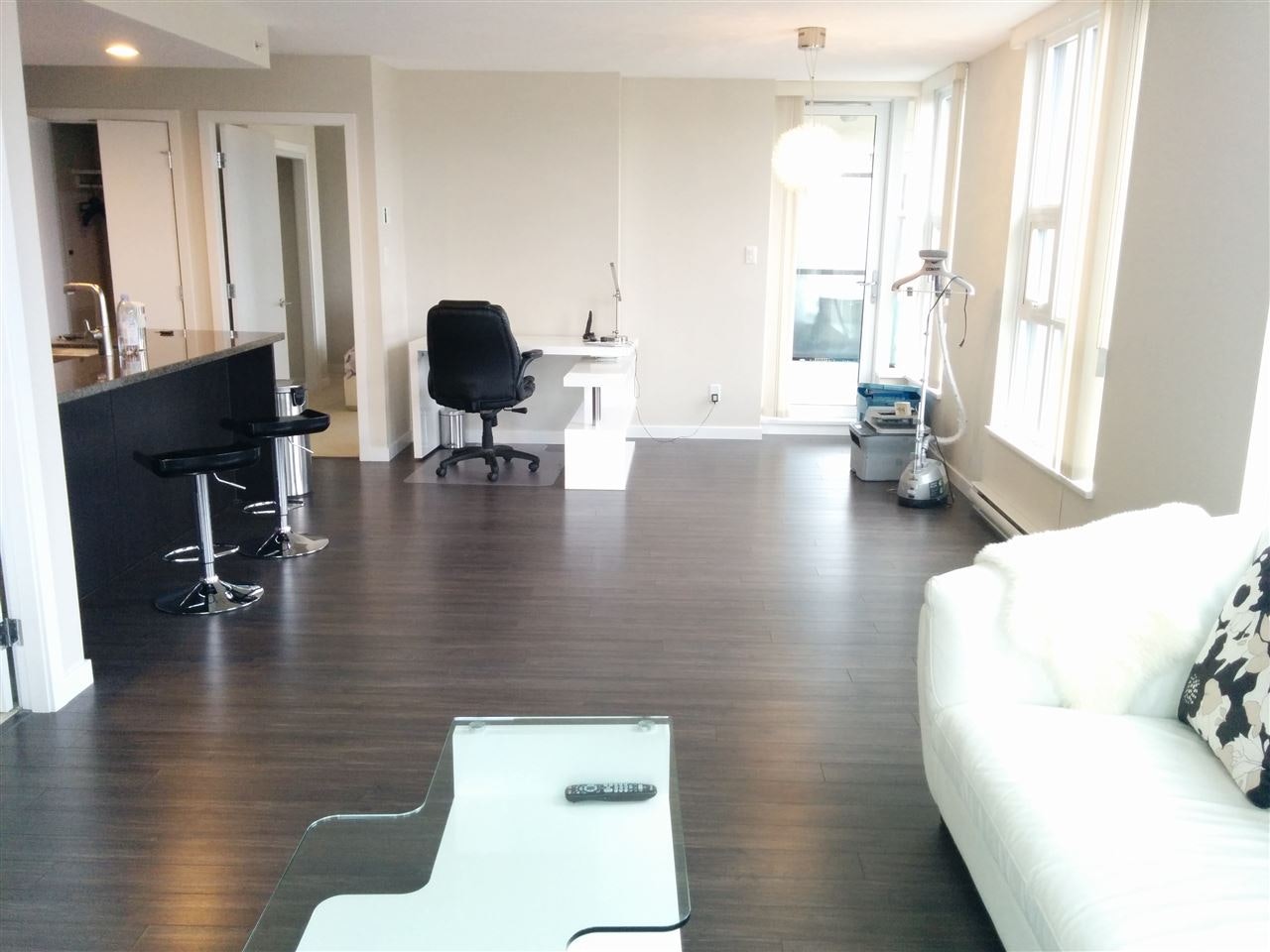 20fl-2200 Douglas Road, Burnaby, BC, V5C 5A7 - 4