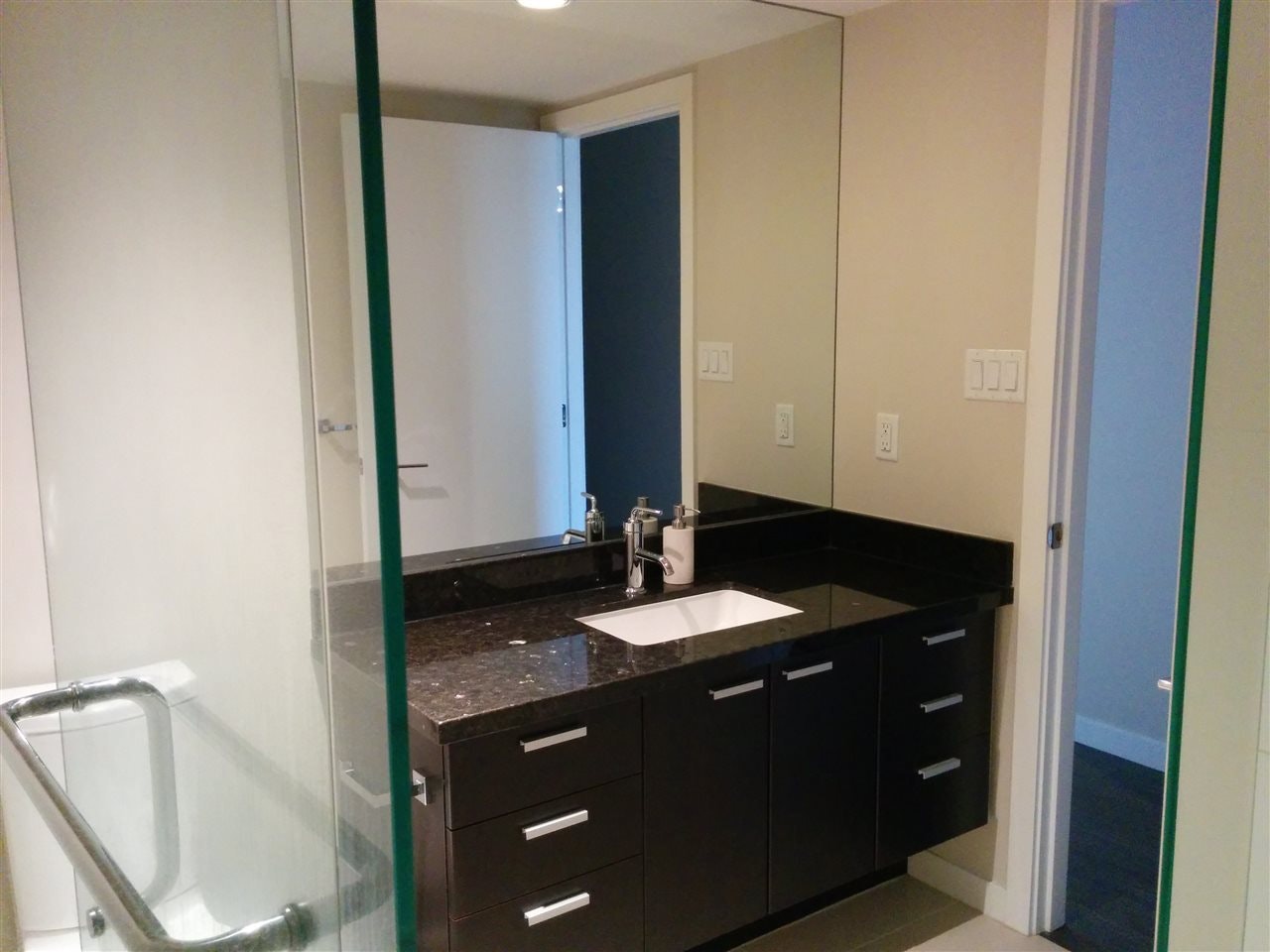 20fl-2200 Douglas Road, Burnaby, BC, V5C 5A7 - 14