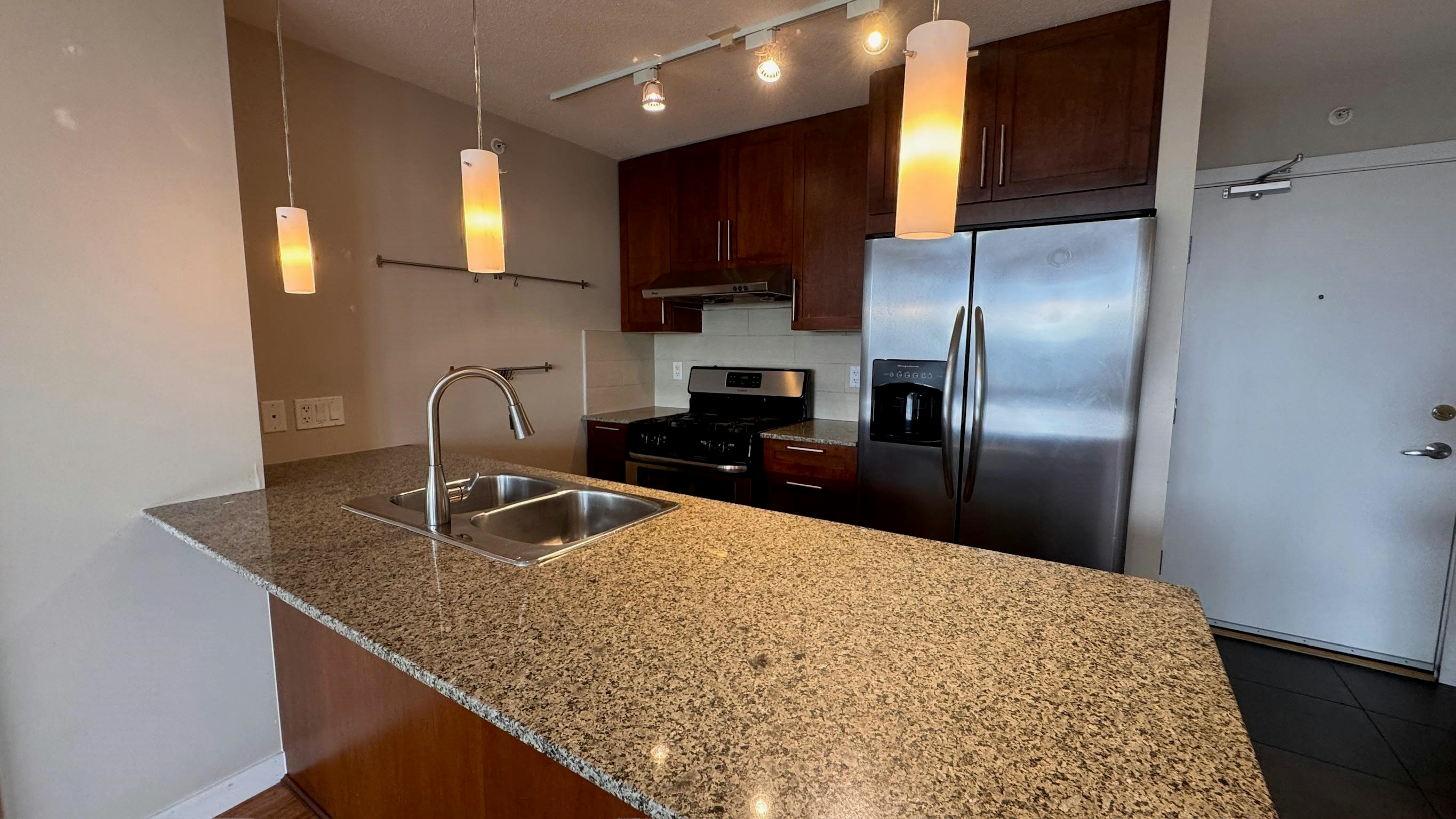 24xx-7088 Salisbury Avenue, Burnaby, BC, V5E 0A4 - 5