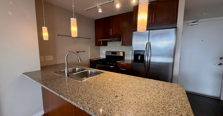 24xx-7088 Salisbury Avenue, Burnaby, BC, V5E 0A4 - 5