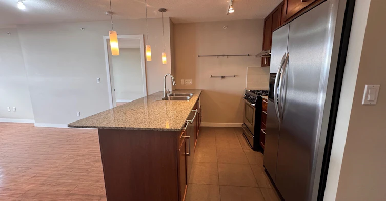 24xx-7088 Salisbury Avenue, Burnaby, BC, V5E 0A4 - 4