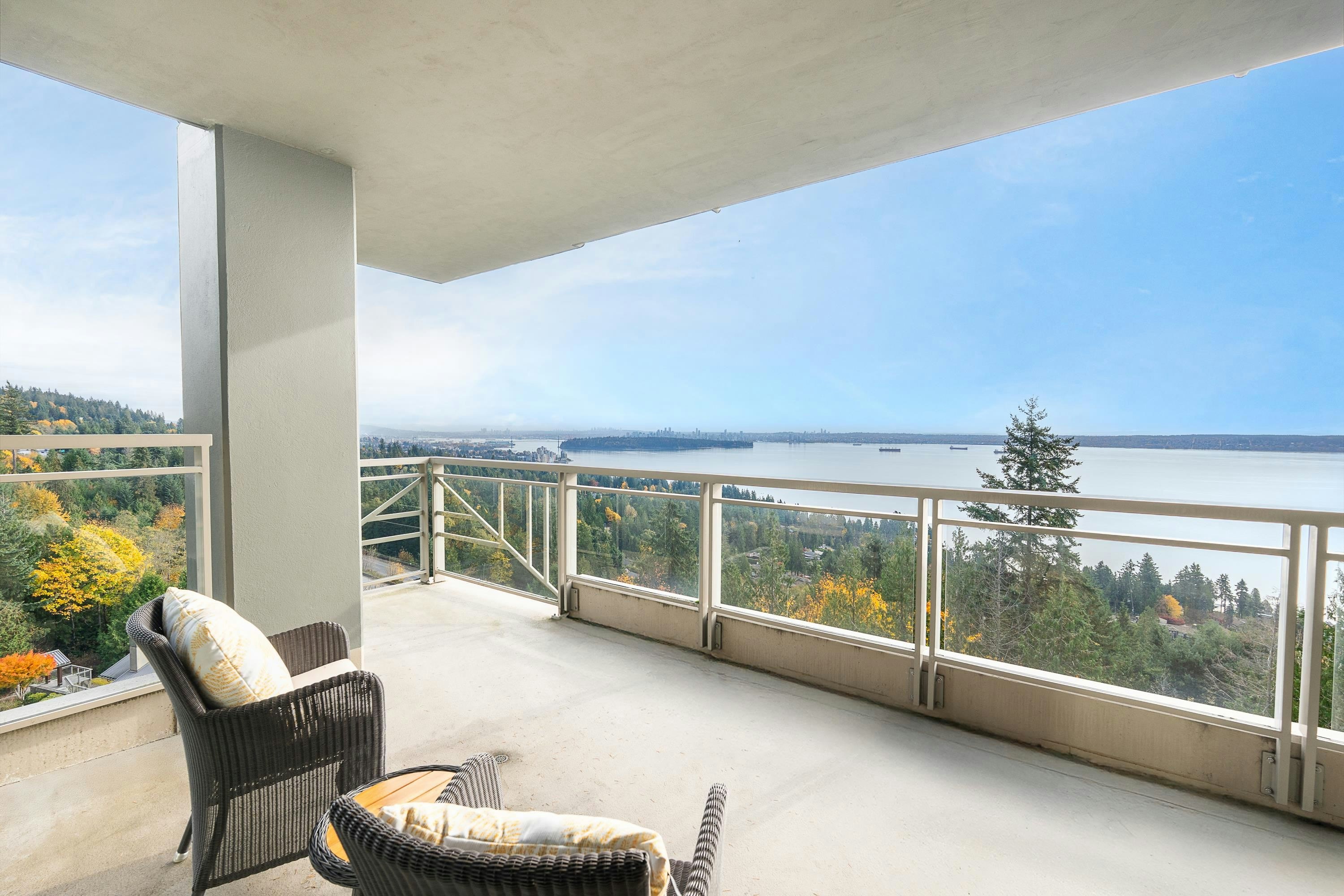 1101-3335 Cypress Place, West Vancouver, BC, V7S 3J8 - 25